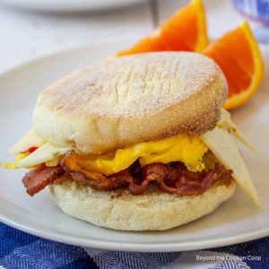 English-Muffin-Breakfast-Sandwich